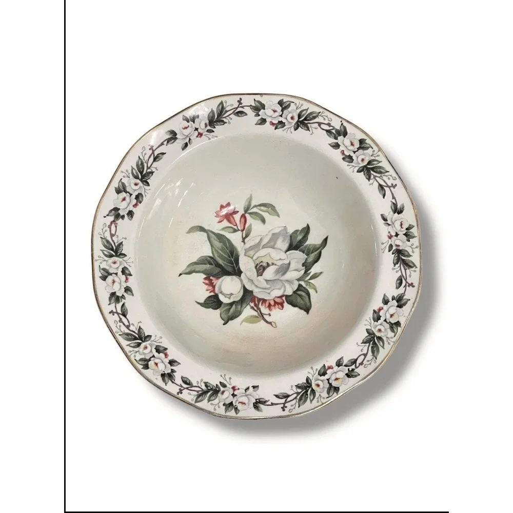RARE 6 Wedgwood Camellia Gold-Rimmed Bowls Vintage‎